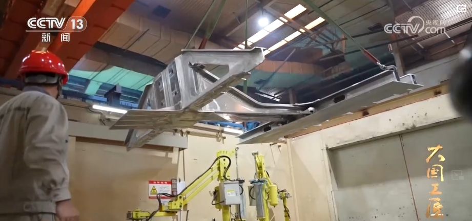 大國工匠 強國基石 “斤斤計較”焊出中國交通新速度(圖2)