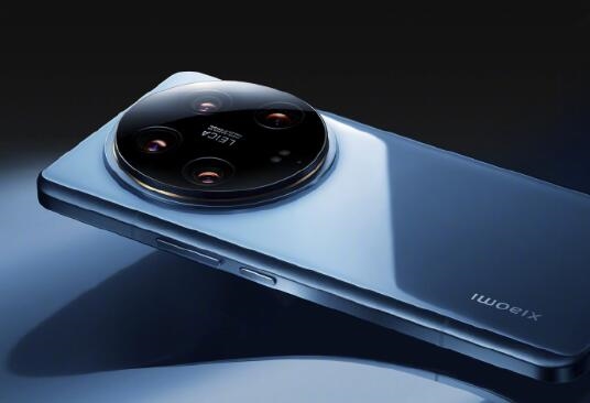 九游app：比華為更硬！小米14 Ultra搭載小米龍晶玻璃、龍晶陶瓷