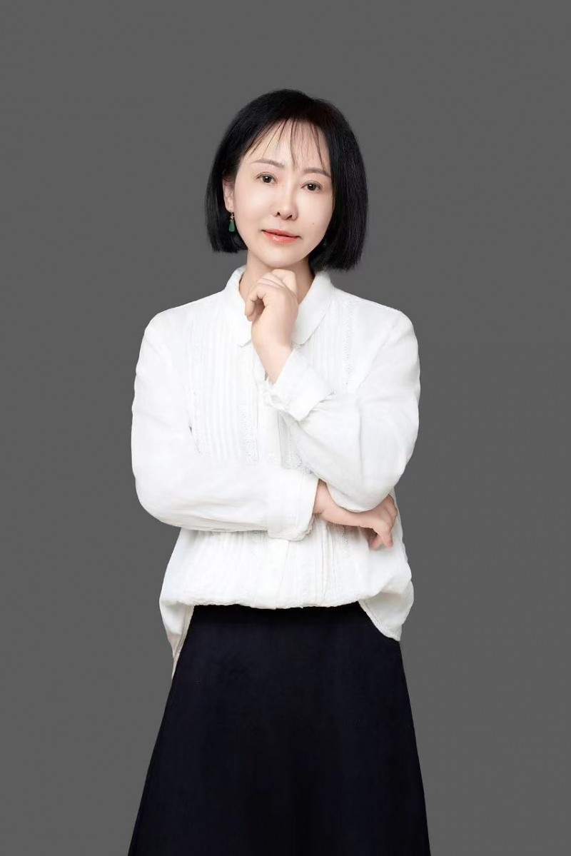 九游官網入口：以夢為馬設計未來——記杰出幕墻設計師覃紅