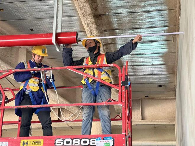 主體結(jié)構(gòu)封頂！黃浦江畔新地標(biāo)“加載中”(圖2)