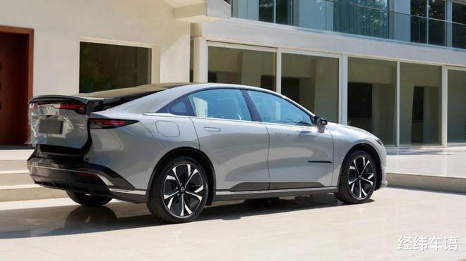 長安馬自達電動新旗艦EZ-6正式上市售價1398萬起(圖4)