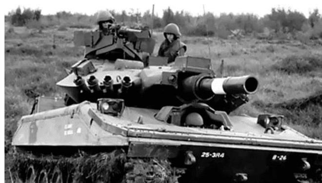 主炮口徑152毫米冷戰中的輕坦克之王——M551輕型坦克(圖3)
