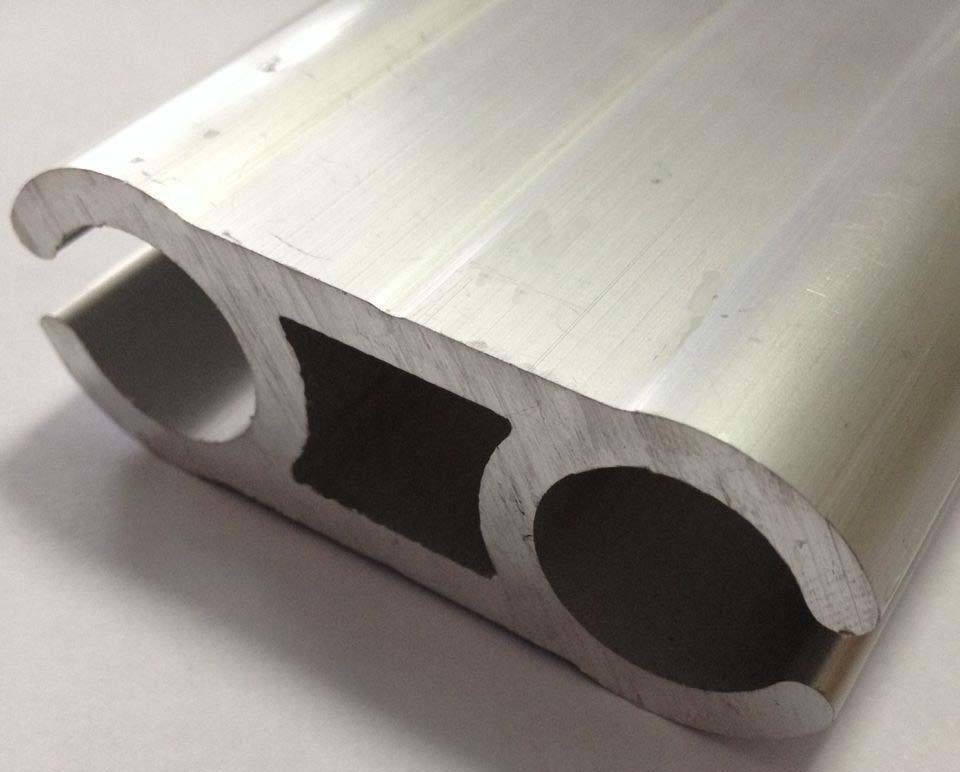 九游app：攻克關(guān)鍵核心技術(shù) 南山鋁業(yè)“飛”向航空航天