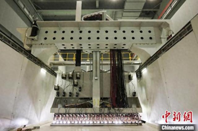 中國最大金屬3D打印制造裝備在天津落成