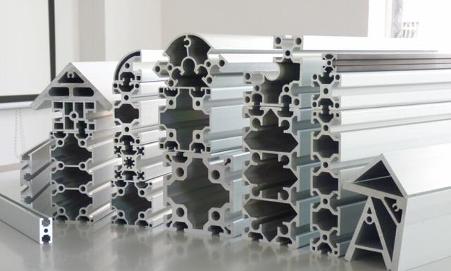 九游體育：濟南西格瑪數控取得一種型材中挺加工中心專利