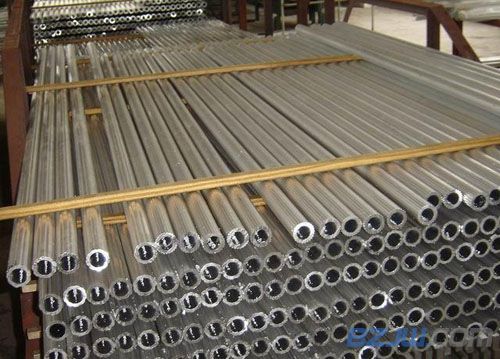 九游app：江蘇江順精密獲三頭交替牽引裝置專利鋁型材擠壓效率將大幅提升！