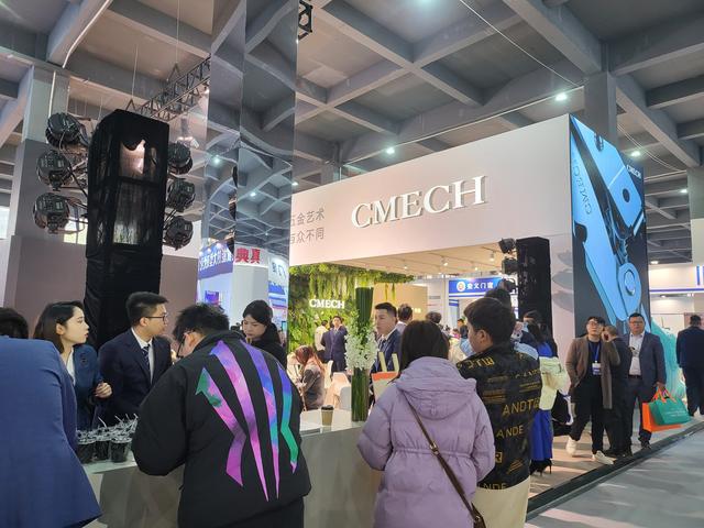 “鋁”展風采“門”開新途：記第九屆江西(安義)鋁型材及門窗博覽會(圖2)