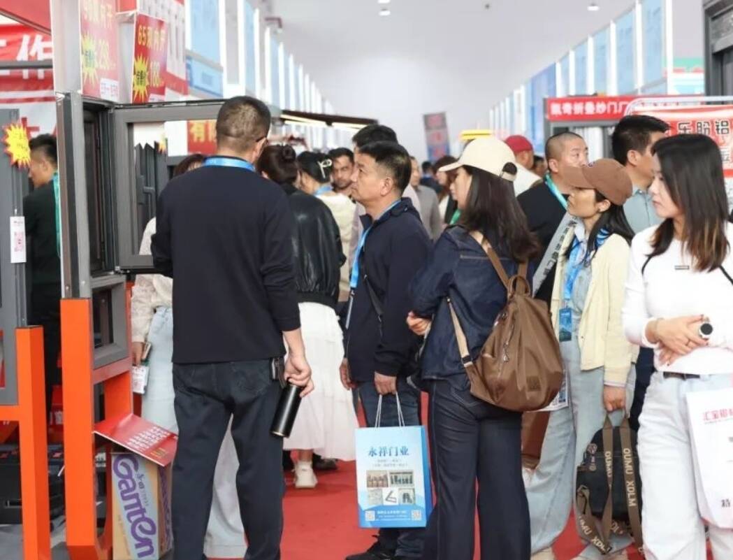 九游官網入口：向“濰”來·看未來媒體行丨華建鋁業：以鋁型材 “蝶變” 書寫綠色智造新答卷(圖2)