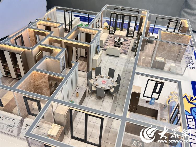 向“濰”來·看未來媒體行丨華建鋁業(yè)：以鋁型材“蝶變”書寫綠色智造新答卷(圖3)