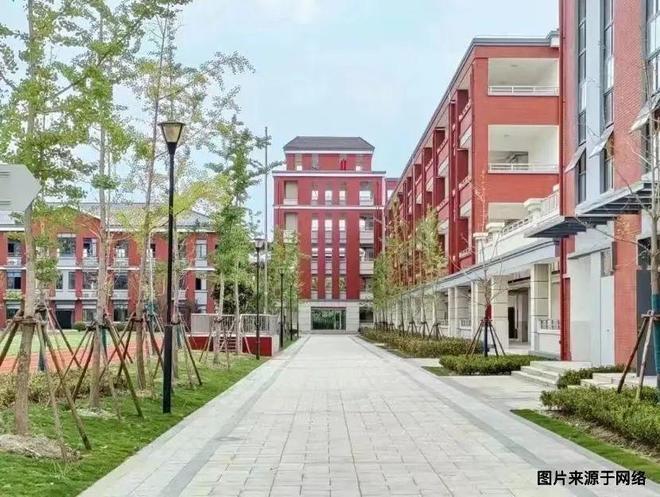 九游官網入口：?招商中旅攬閱售樓處 招商中旅攬閱發布：輕奢雅境悅身心(圖29)