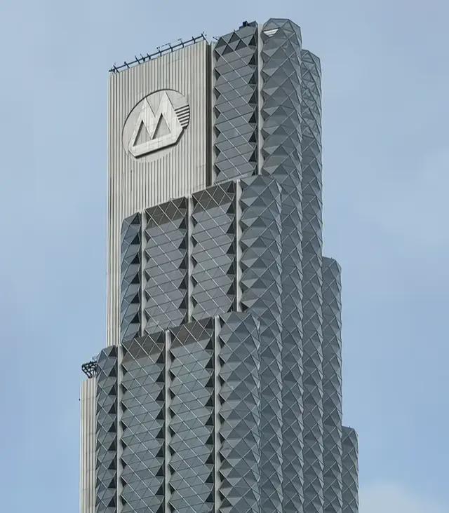 中國銀行類建筑第一高！招行全球總部幕墻封頂