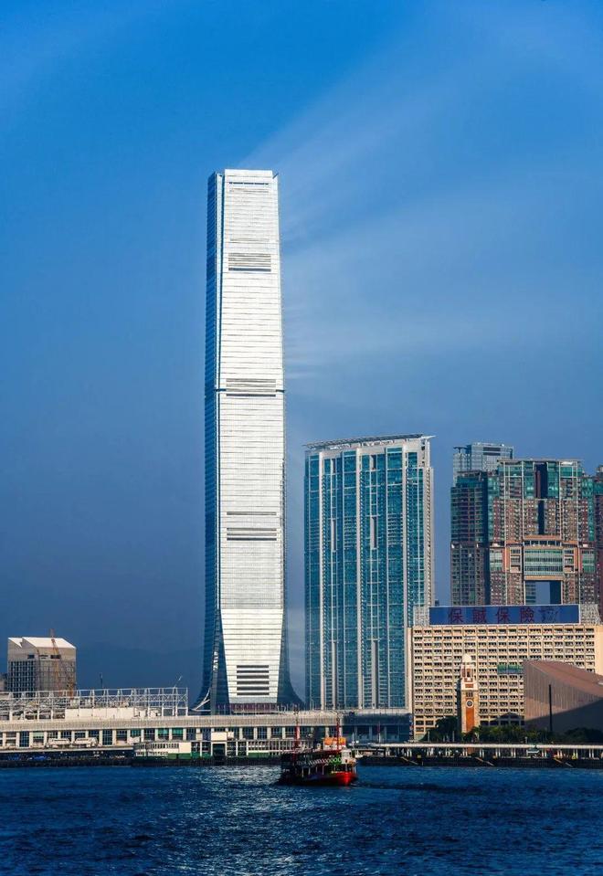 484米！香港第一高樓！環球貿易廣場中國排名第九