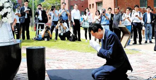 九游官網(wǎng)入口：日本唯一下跪贖罪的首相20年只做一件事只為向中國道歉！(圖3)