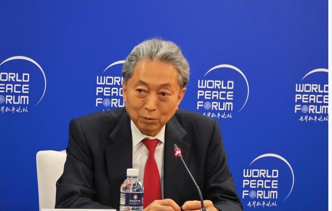 九游官網(wǎng)入口：日本唯一下跪贖罪的首相20年只做一件事只為向中國道歉！(圖7)