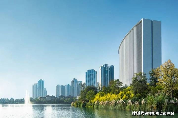 九游體育：成都蔚藍卡地亞花園城售樓部電話咨詢了解金九銀十限時鉅惠掌握最新工程進度與戶型信息即刻查詢優選房源。