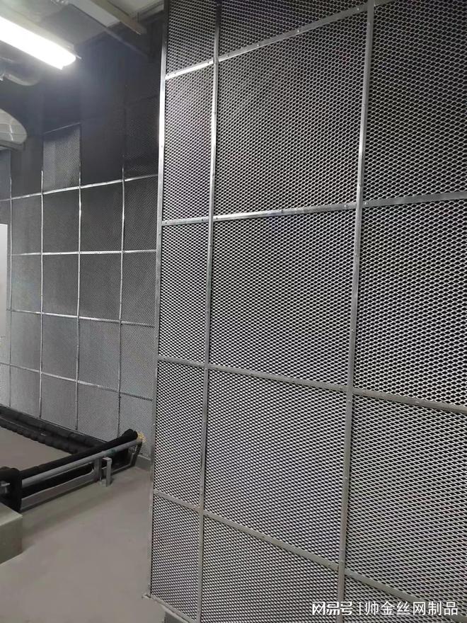 鋁板網網面層：機房吸音降噪建筑幕墻裝飾的輕盈鎧甲(圖2)