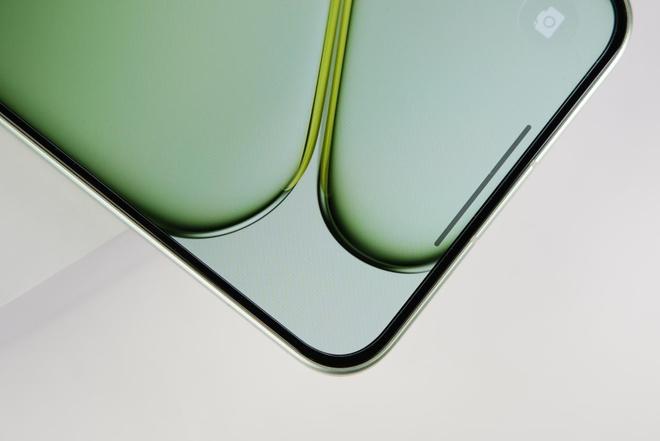 一加 Ace 6T評測：游戲續(xù)航雙管齊下 性能旗艦不必妥協(xié)！(圖11)