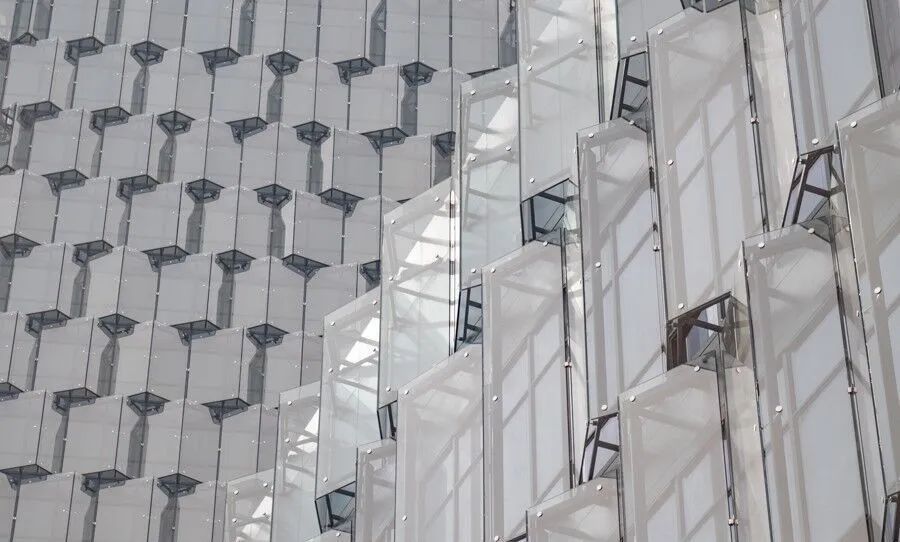 將門月報(bào) 量化派在港上市文遠(yuǎn)知行成為港股Robotaxi第一股智譜GLM-46獲LMArena代碼榜全球并列第一