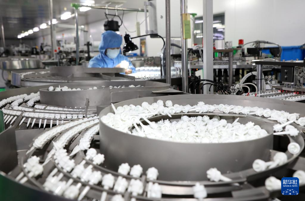 奮力沖刺“全年紅”(圖18)