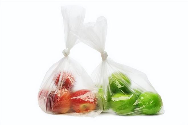 醫生提醒：有毒有毒別再用塑料袋裝肉冷凍了！真的不健康！(圖2)