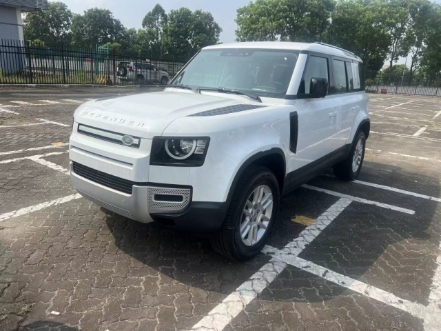 2024款路虎衛士 110 四門 30T 柴油D200 現車優惠5萬