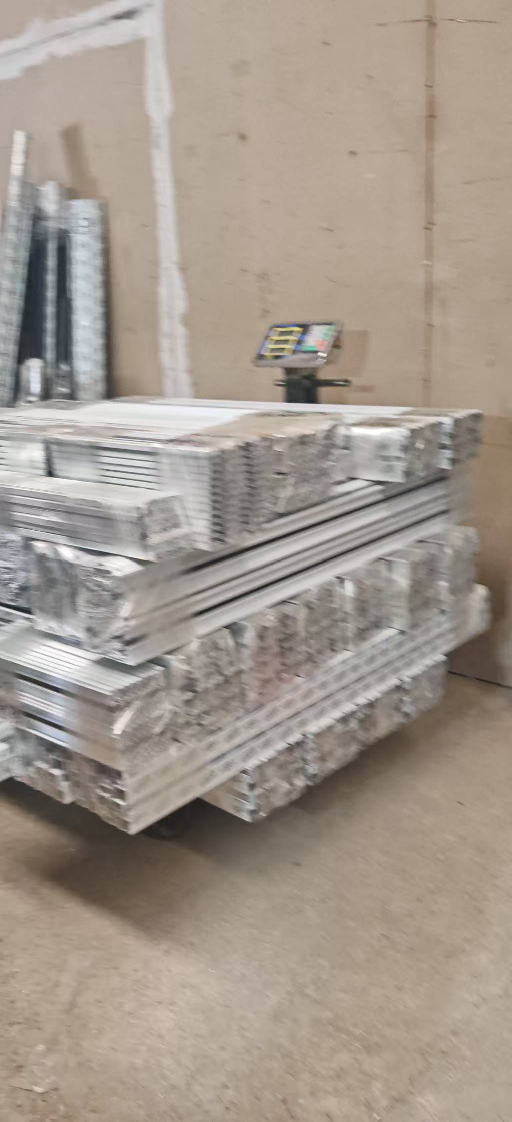 2026鋁合金型材批發指南：五大品牌深度解析與選型策略