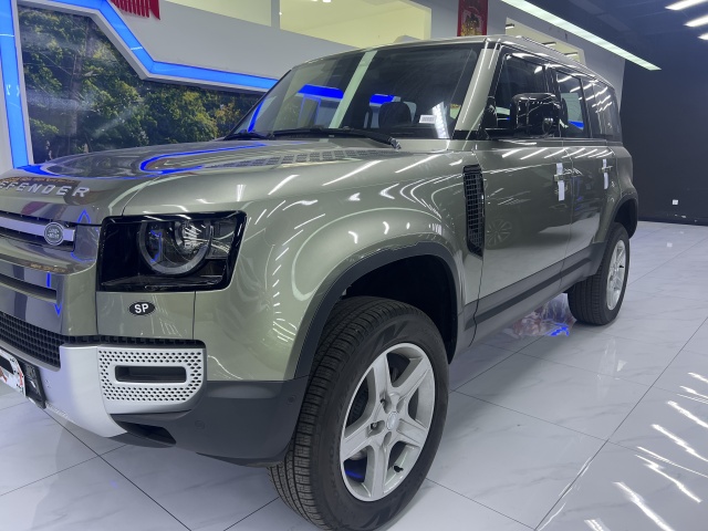 25款路虎衛士20T 30T柴油現車60來萬起售配置顏色可選(圖2)