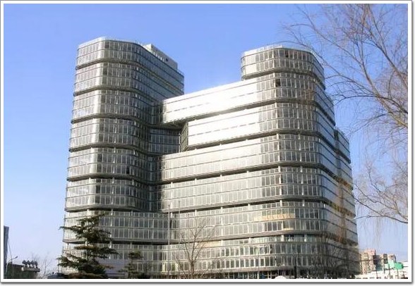 伊朗:再次對(duì)以色列最大機(jī)場(chǎng)實(shí)施導(dǎo)彈襲擊